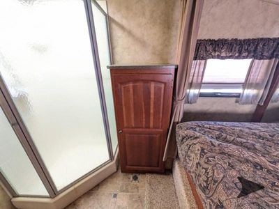 2010 Keystone RV Cougar - Photo 41