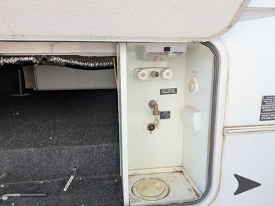2010 Keystone RV Cougar - Photo 72