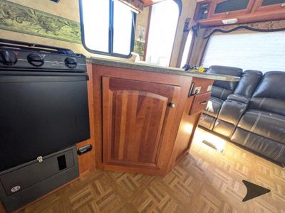 2010 Keystone RV Cougar - Photo 19