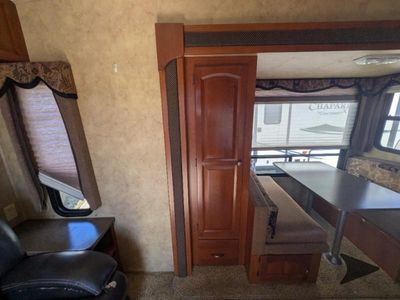2010 Keystone RV Cougar - Photo 12