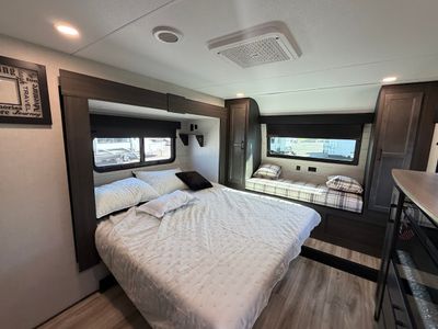 2026 Venture SportTrek 5 Touring Edition - Photo 44