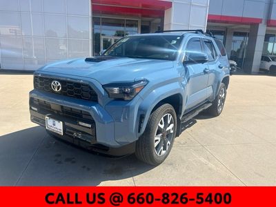 2025 Toyota 4Runner - Photo 2