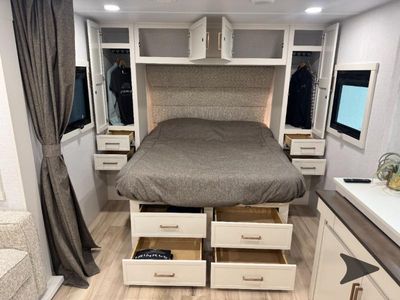 2026 Brinkley Model Ix - Photo 11