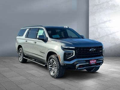 2026 Chevrolet Suburban — photo 8 view