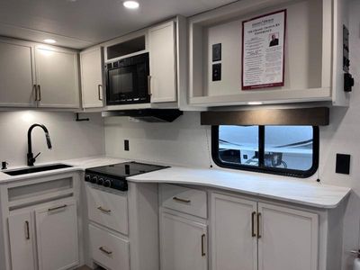 2026 Grand Design Transcend Xplor - Photo 9