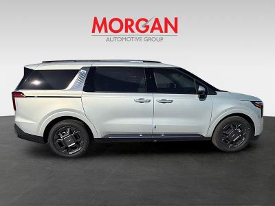 2026 Kia Carnival Hybrid — engine compartment view