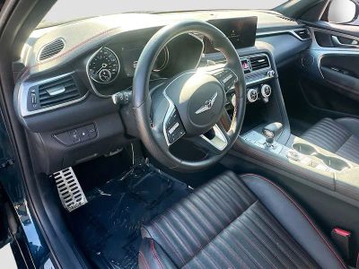 2023 Genesis G70 — photo 8 view