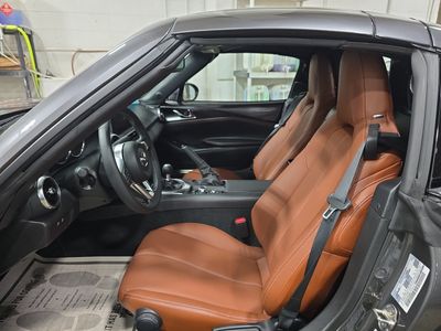 2023 Mazda MX-5 Miata RF — photo 9 view