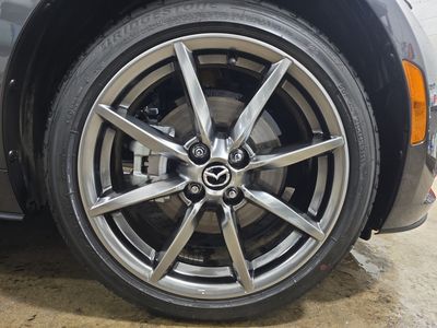 2023 Mazda MX-5 Miata RF — photo 16 view