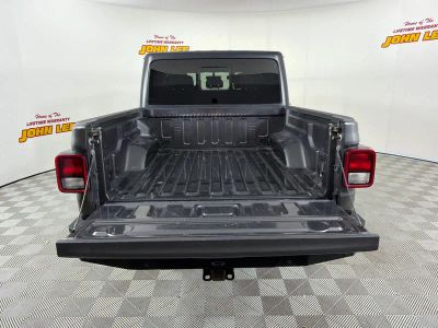 2021 Jeep Gladiator — detail view