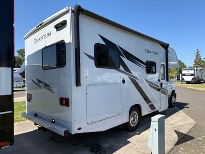2026 Thor Motor Coach Quantum - Photo 4