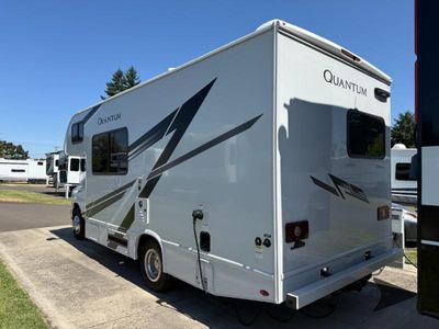 2026 Thor Motor Coach Quantum - Photo 5