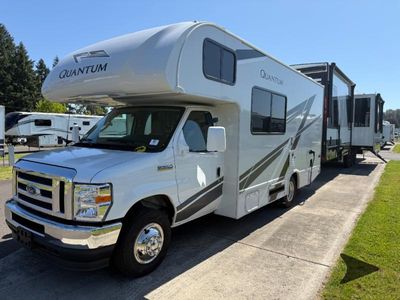 2026 Thor Motor Coach Quantum - Photo 2