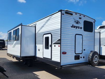 2026 Jayco Jay Flight SLX - Photo 3