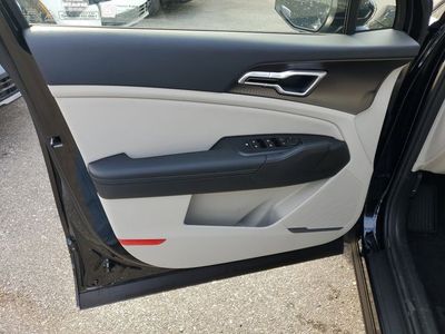 2026 Kia Sportage — detail view