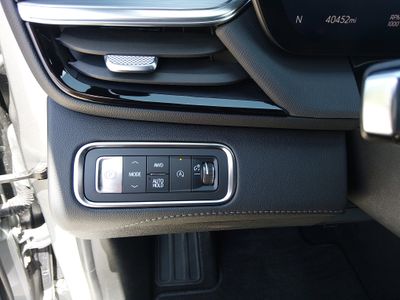 2025 Buick Enclave - Photo 13