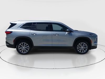 2025 Buick Enclave - Photo 8