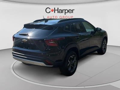 2025 Chevrolet Trax — detail view