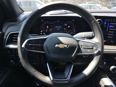 2025 Chevrolet Tahoe - Photo 12