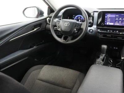 2025 Toyota Camry FWD - Photo 30
