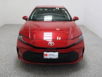 2025 Toyota Camry FWD - Photo 3