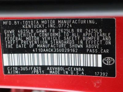 2025 Toyota Camry FWD - Photo 40