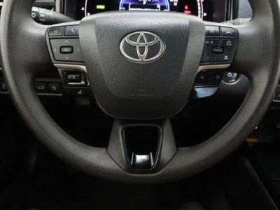 2025 Toyota Camry FWD - Photo 23