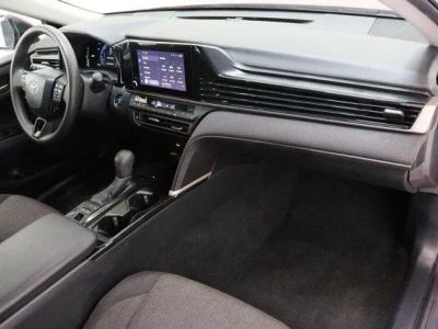 2025 Toyota Camry FWD - Photo 35