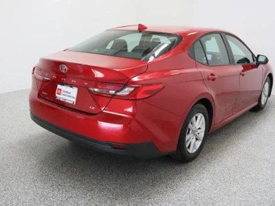 2025 Toyota Camry FWD - Photo 7