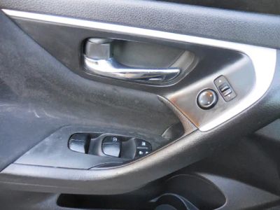 2015 Nissan Altima - Photo 24
