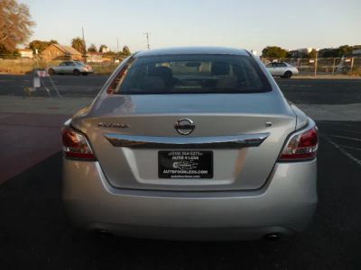 2015 Nissan Altima - Photo 4