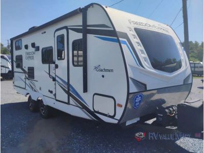 2022 Coachmen RV Freedom Express Ultra Lite - Photo 1