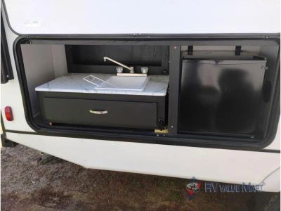 2022 Coachmen RV Freedom Express Ultra Lite - Photo 11