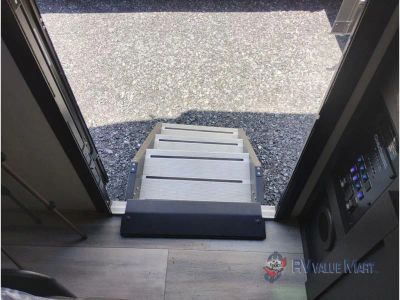2022 Coachmen RV Freedom Express Ultra Lite - Photo 13