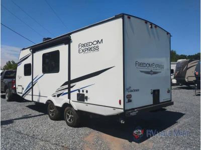 2022 Coachmen RV Freedom Express Ultra Lite - Photo 6