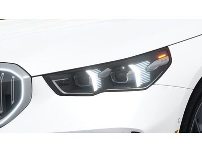 2026 BMW i5 - Photo 6
