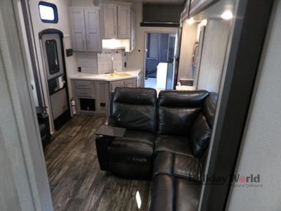 2021 Keystone Fuzion - Photo 6