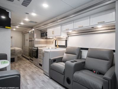 2026 Thor Motor Coach Windsport - Photo 12