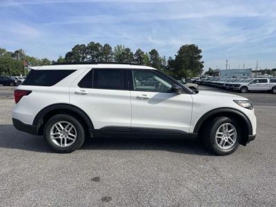 2026 Ford Explorer — side profile view