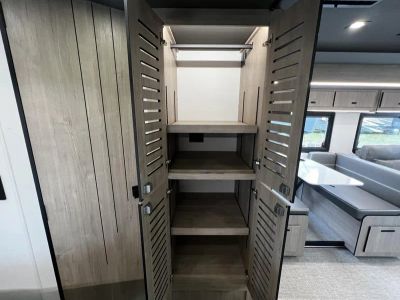2026 Grand Design LINEAGE SERIES F - Photo 21