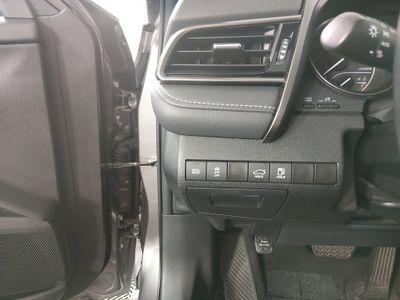 2023 Toyota Camry - Photo 13