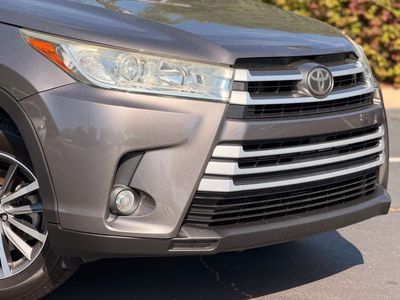 2017 Toyota Highlander XLE - Photo 6