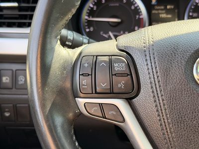 2017 Toyota Highlander XLE - Photo 31