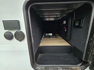 2026 Grand Design Momentum G-Class - Photo 6