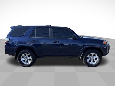 2021 Toyota 4Runner - Photo 4