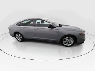 2024 Honda Accord Hybrid — photo 8 view