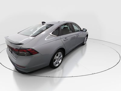 2024 Honda Accord Hybrid — photo 7 view