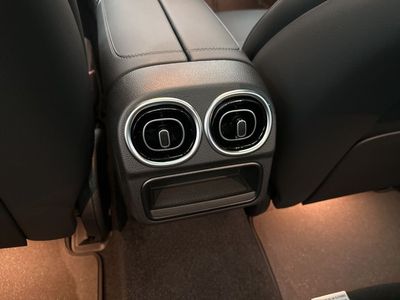 2026 Mercedes-Benz C-Class - Photo 21