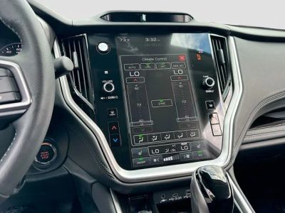 2025 Subaru Outback — photo 16 view