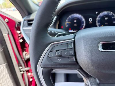 2026 Jeep Grand Cherokee — photo 15 view